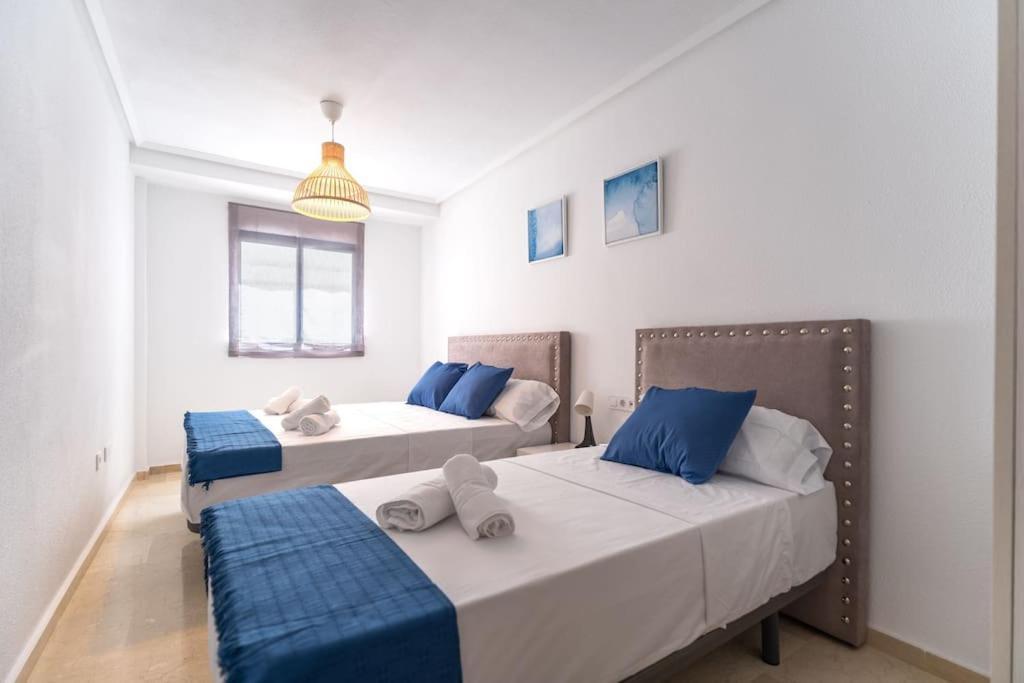 Amplio Apartamento 2 Dormitorios Cerca De La Playa Alicante Exterior foto