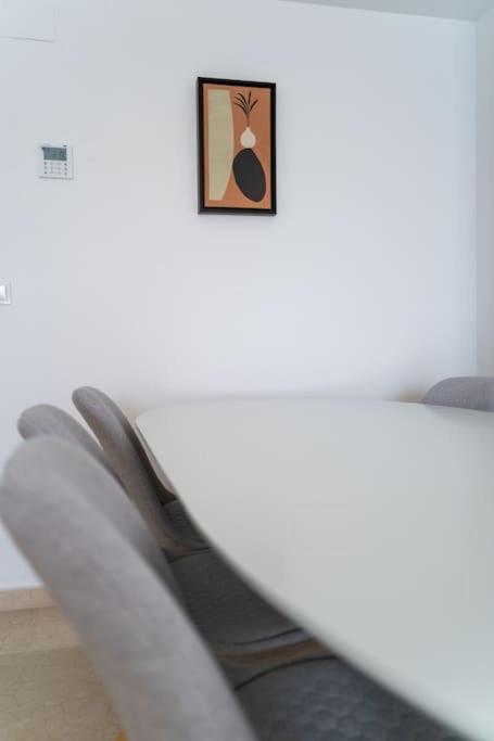 Amplio Apartamento 2 Dormitorios Cerca De La Playa Alicante Exterior foto
